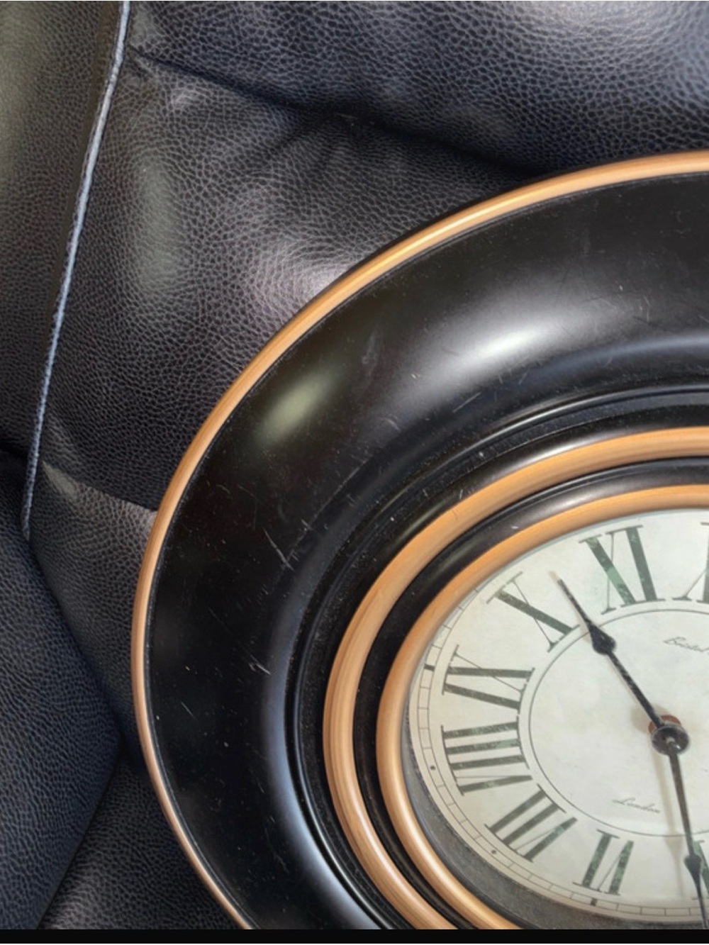 Clock - Picture 2 of 6